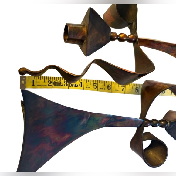 Mid-century Modern Pair of Solid Copper Acid Washed Candlesticks - Picture 8 of 13